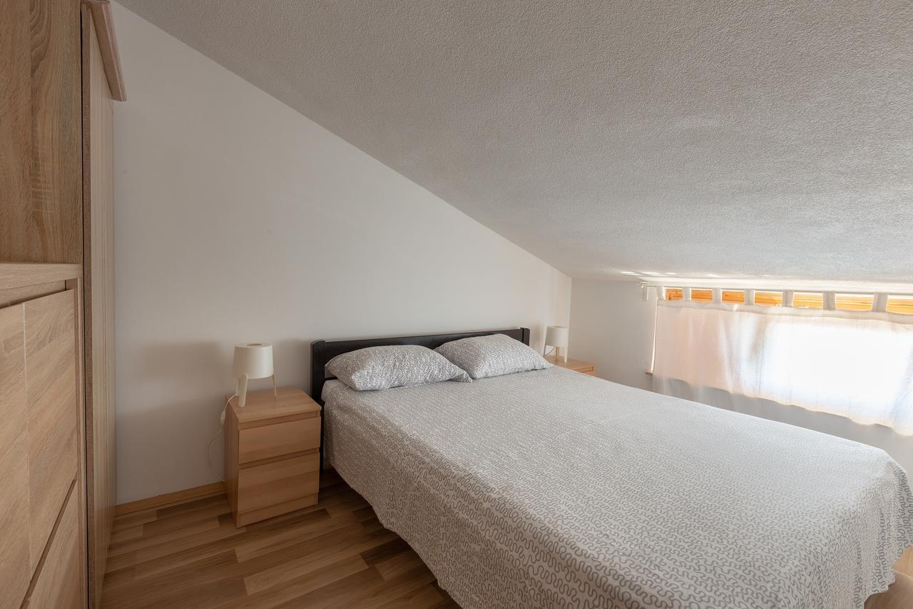 Apartments Michelle Умаг Екстериор снимка